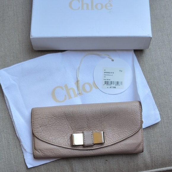 Chloe Pink Beige Bow Long Wallet - Picture 1 of 11